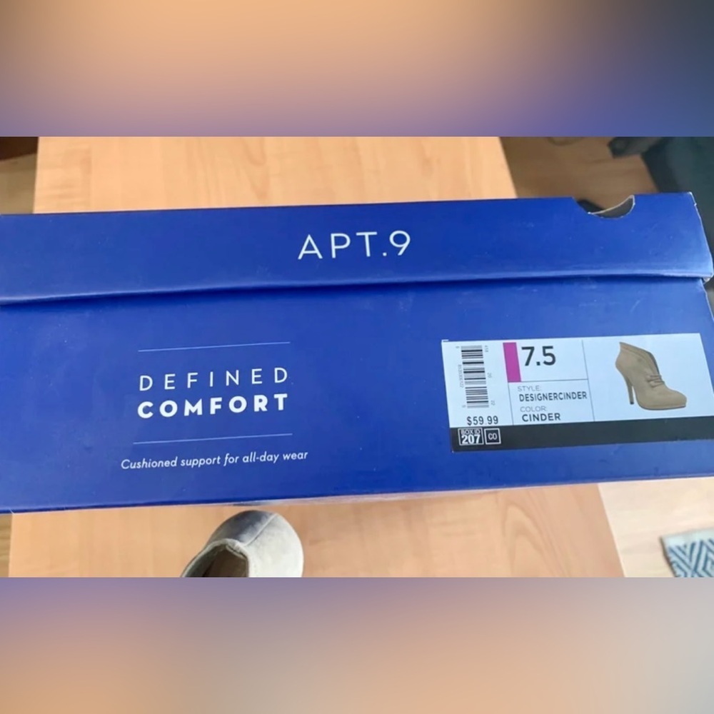 New Apt.9 high heels shoes woman’s size 7 1/2 with box - Picture 6 of 6
